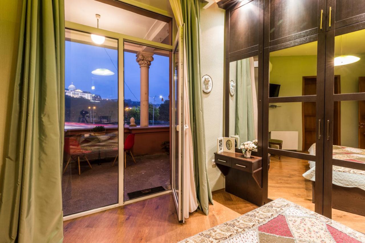 Apartment At 12 Baratashvili Street Tbilisi Exteriér fotografie