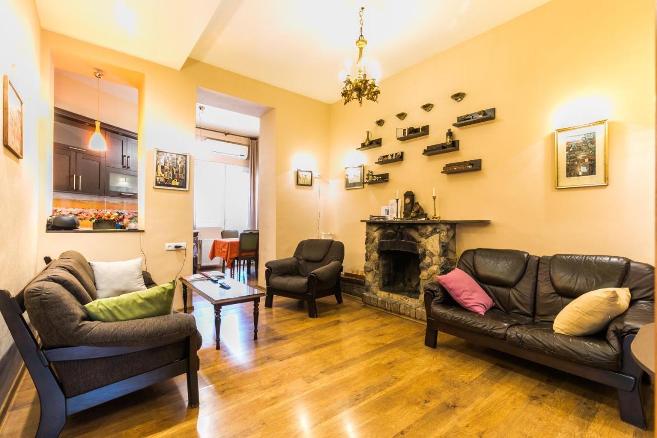 Apartment At 12 Baratashvili Street Tbilisi Exteriér fotografie